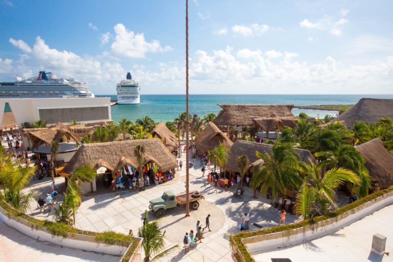 Costa Maya cruise port guide: Everything to know about excursions, transportation and best beaches